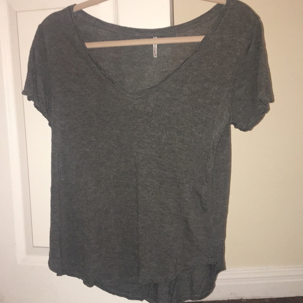 Basic grey T-shirt